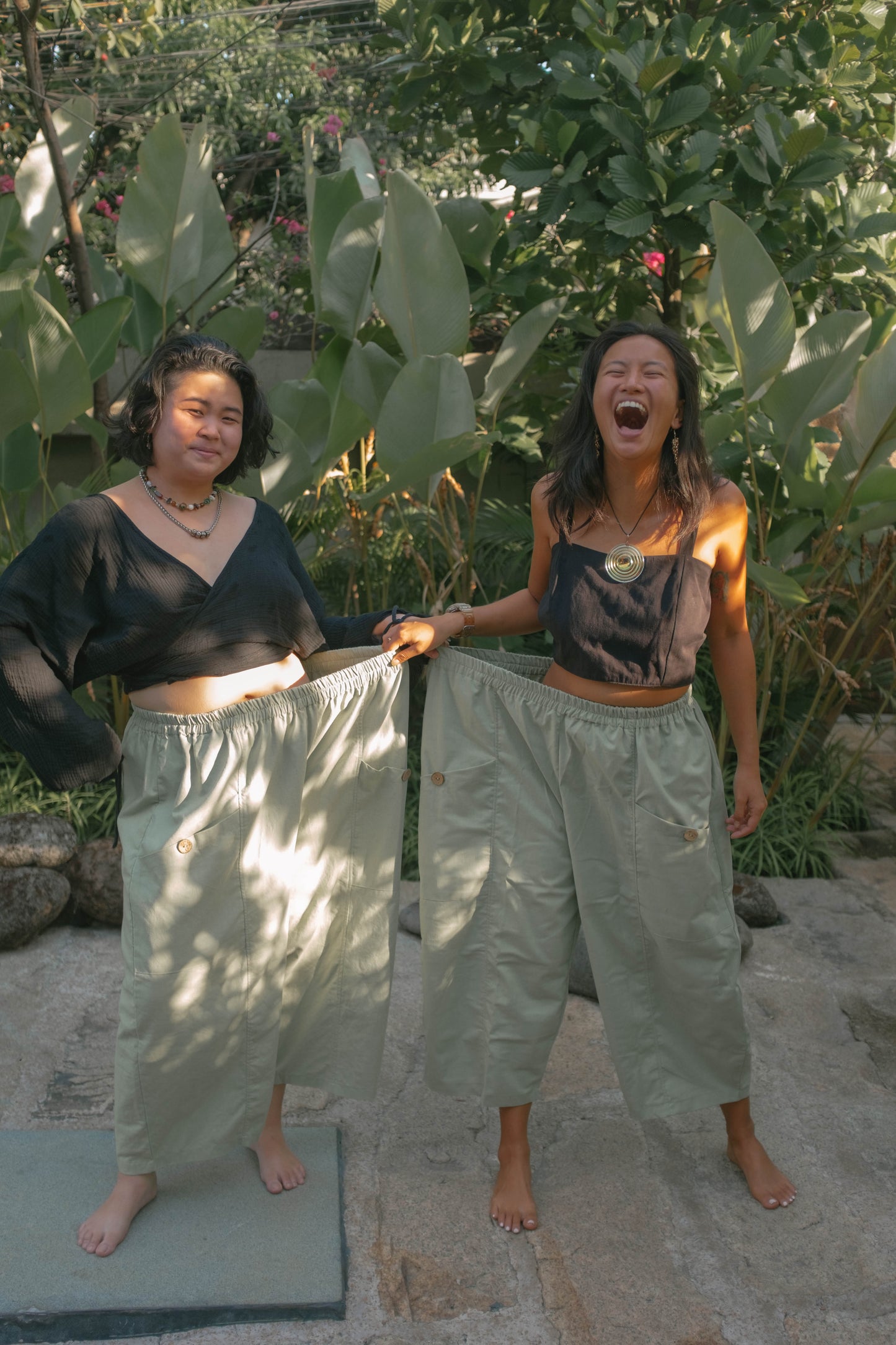 The Linen Barrel Pant // Sage