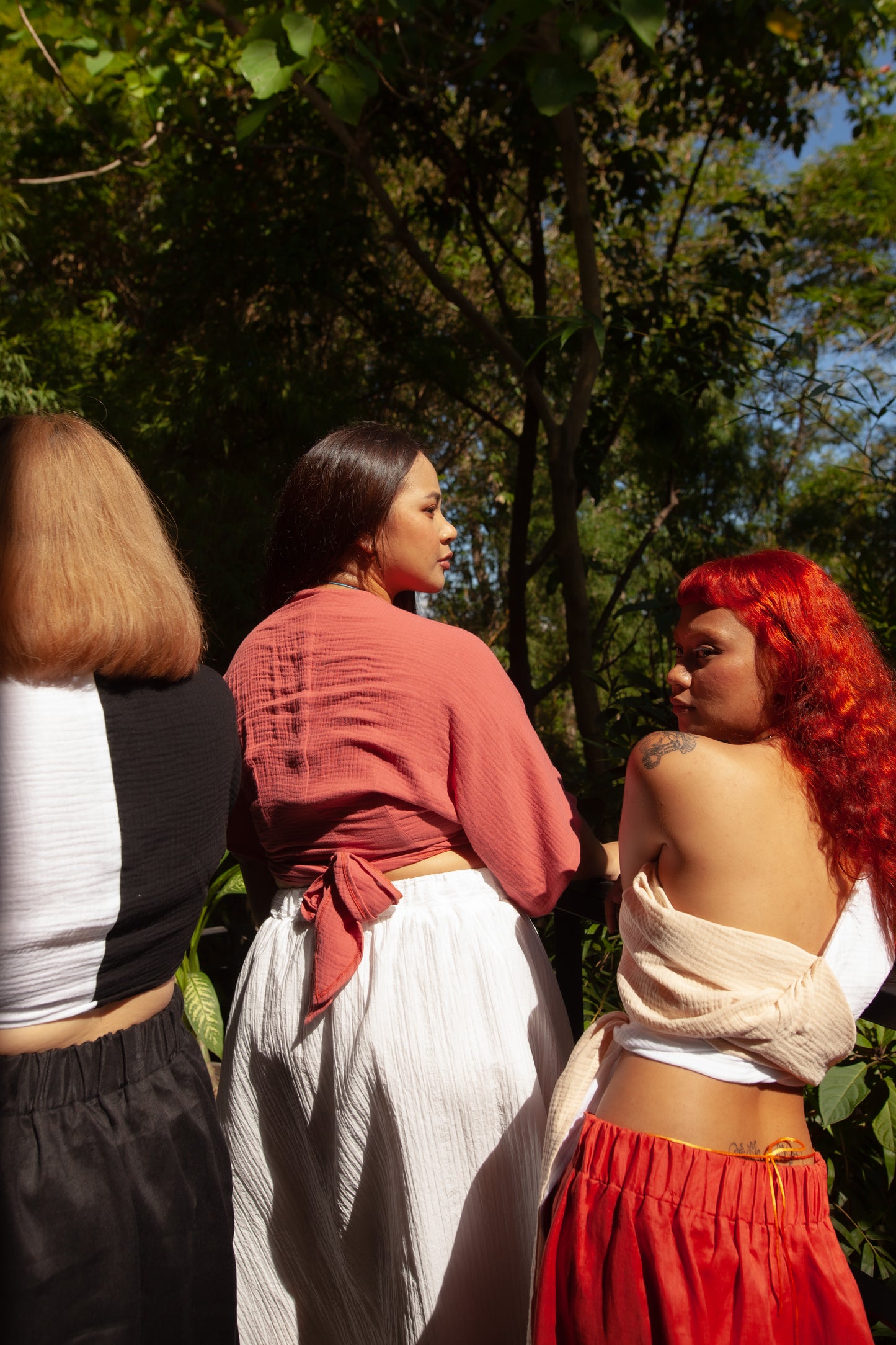 The Many Way Short Sleeve Wrap // Sand/White