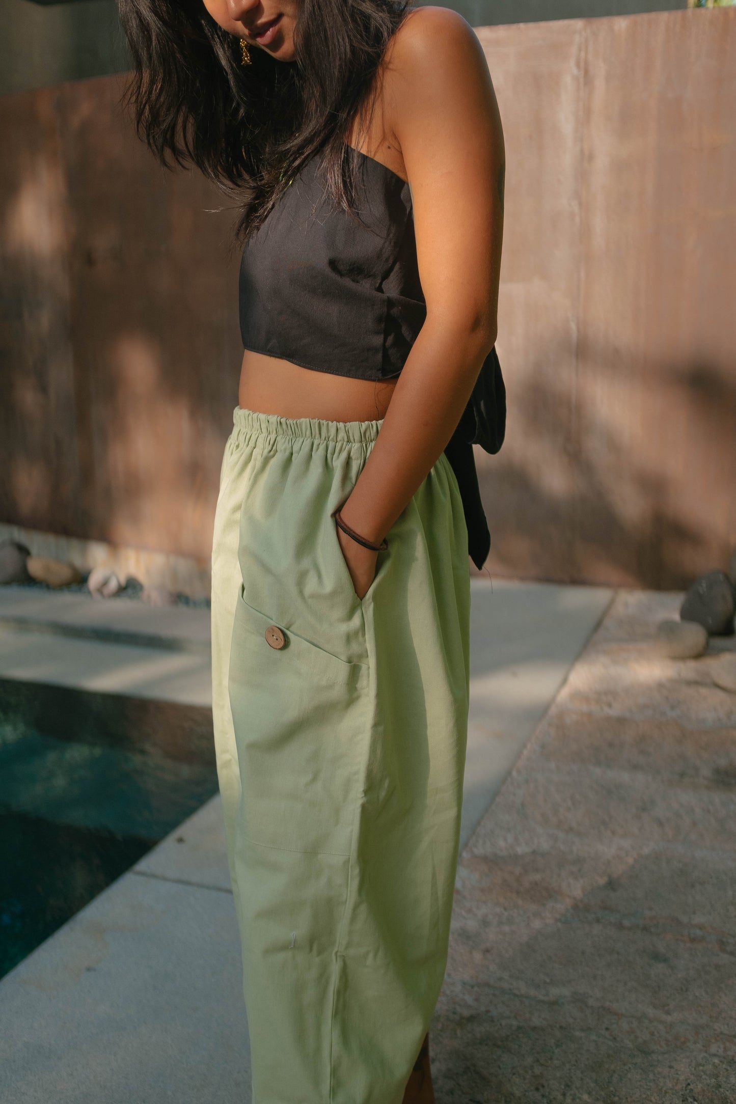 The Linen Barrel Pant // Sage