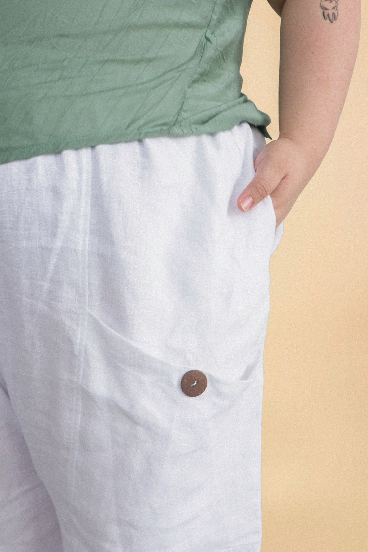 The Linen Barrel Pant 2.0 // White (Solid Linen)