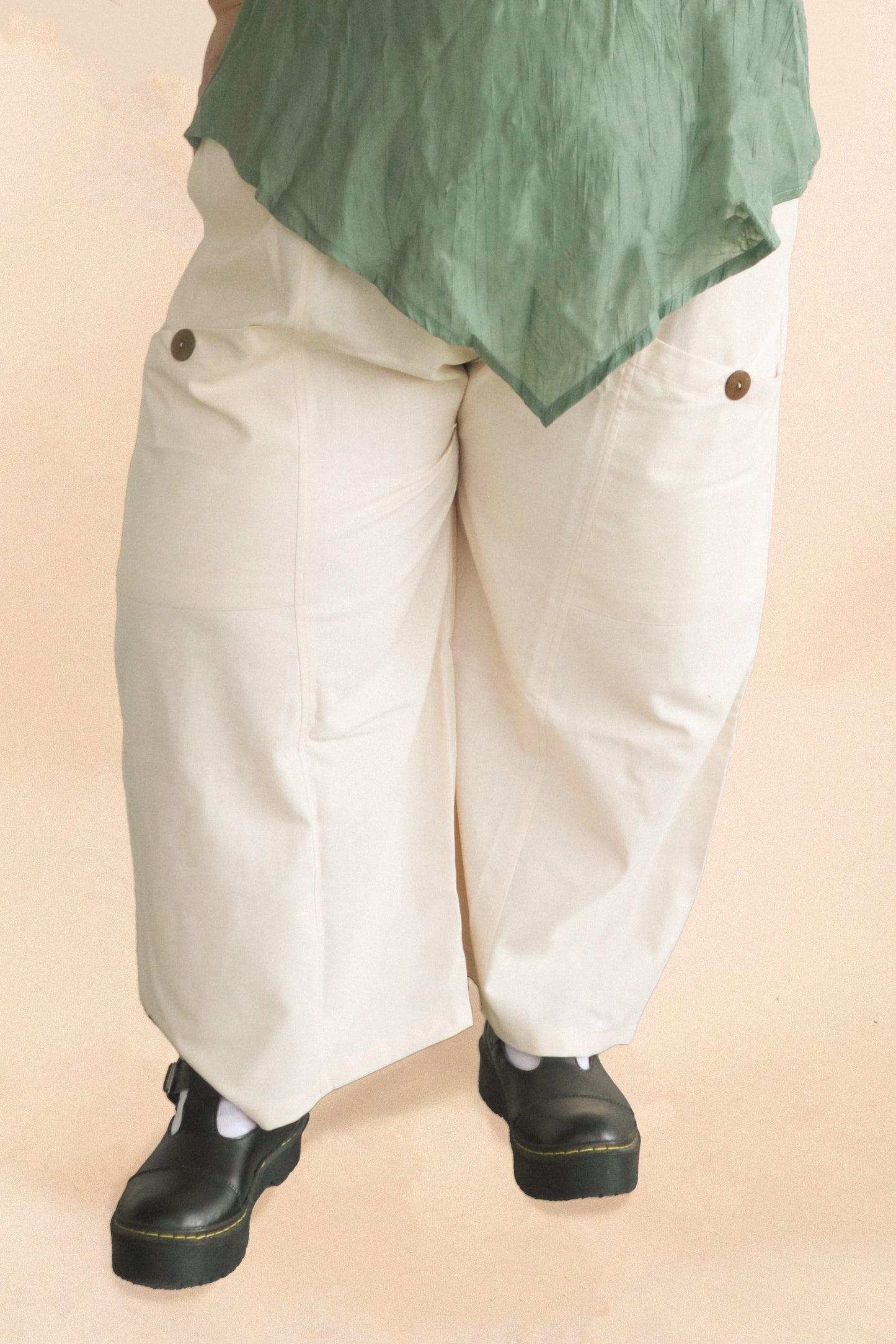 The Linen Barrel Pant 2.0 // Cream