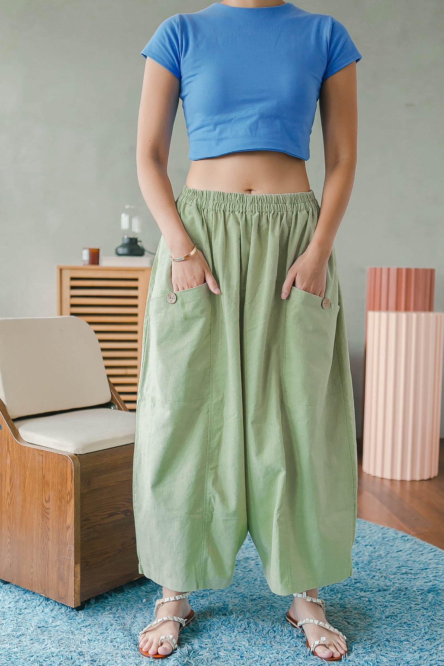 The Linen Barrel Pant // Sage